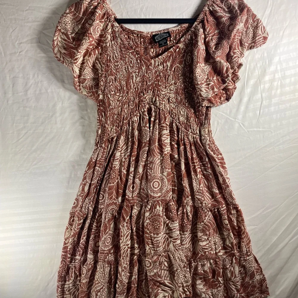 Angie Rust and Cream Floral Smocked Midi Dress - Picture 1 of 5